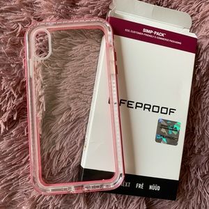 iPhone xs max lifeproof case